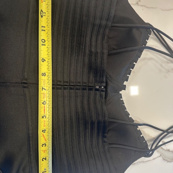 Cocktail dress fitted - Picture 3 of 5